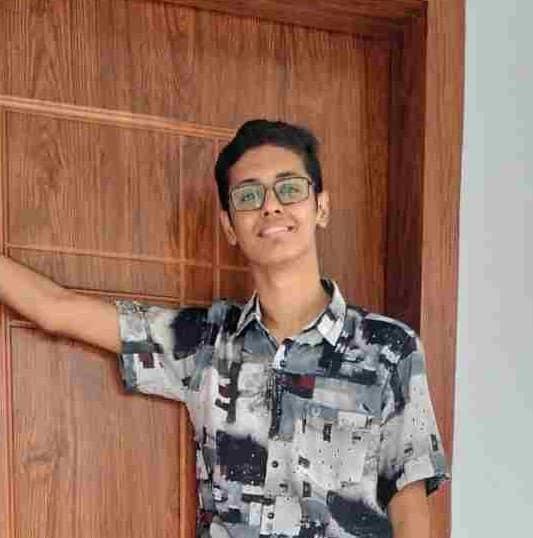 VIGNESH M NAIR